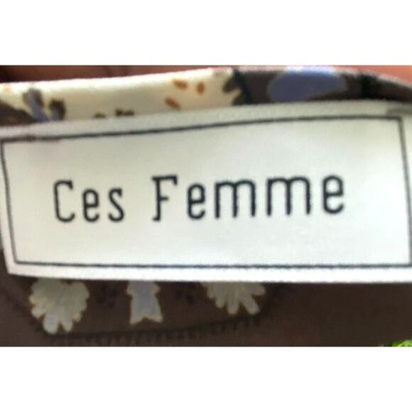 Ces Femme Mini‎ Dress Cold Shoulder Bell Sleeve Womens  L - Picture 3 of 12